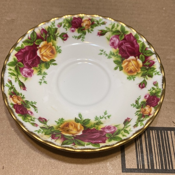 Yea cup and saucer - Picture 4 of 8